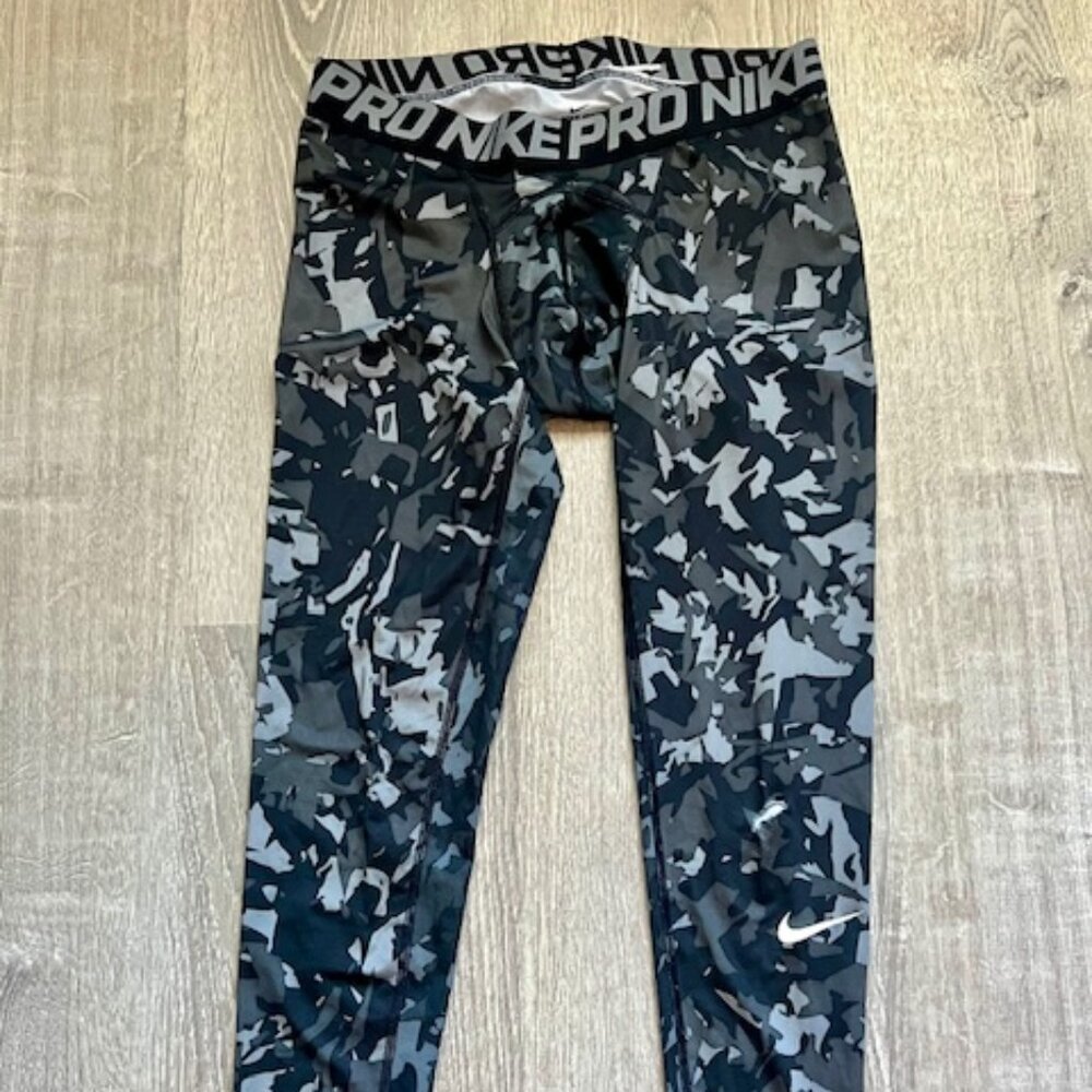 Nike Pro Men's Large Sports Fitted Pants